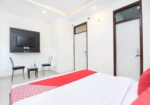 OYO 16948 Hotel Jp Palace