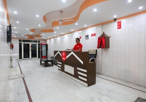 OYO 9661 Hotel Lucky Plaza
