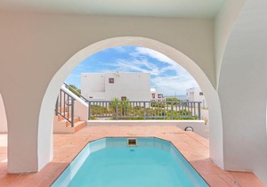 Paradise Beach by HostAgents