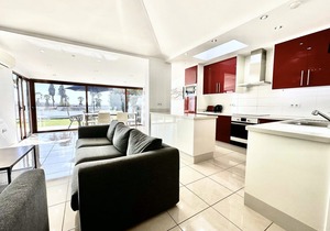 Paradise Found, Golf del Sur