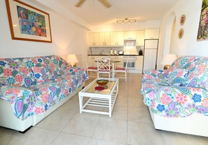 Parque Santiago 1-1 bed-pool-sea front location. Sunny. A