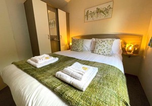 Pass the Keys Beautiful 3BR Holiday Home in Stunning Location
