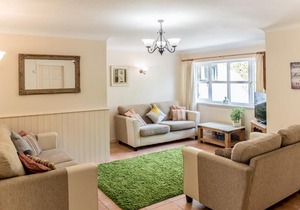 Pass the Keys Spacious Cottage in Ceredigion - Sleeps 6