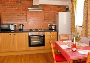Pear Tree Cottage, ELLESMERE