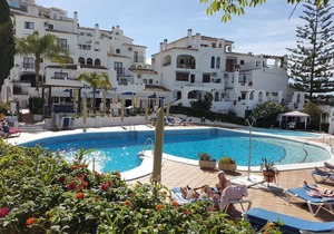 "Penthouse apartment at Pueblo Evita" with Sea & Mountain View, Outdoor Pool, Terrace, A/C & Wi-Fi