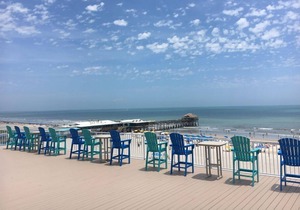 Penthouse - Ocean Front - Corner Unit facing the Pier - Fully Renovated
