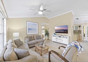 Pet-friendly waterfront with pool and steps to beach