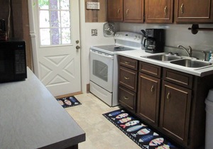 Pine Mountain Club Chalets - Three Bedroom Lakefront #57 -Not Pet Friendly