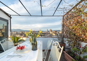 Pitti Luxury Terrace