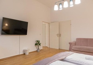 Pleasing 2BR Apt.-Perfect for Longstays