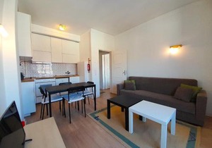 Porto Fontainhas, by Flat in Porto