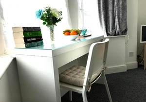 Principality House - Spacious Apartment