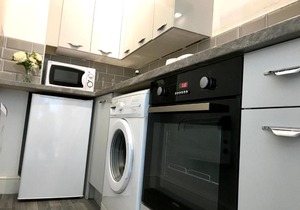 Principality House - Spacious Apartment