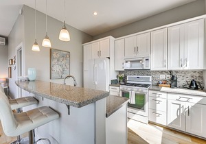 Private Ocean Beach Studio w/Ocean Views!