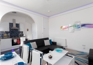 £3 taxi ride from central leeds