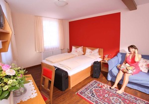 Quadruple Room C with WC and shower - Hotel Deutscher Hof