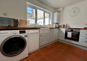 Quaint 2 bed Cottage in the Heart of Cambridge with free parking off-site