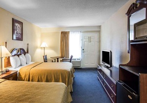 Quality Inn Manning I-95