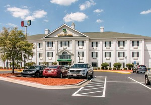 Quality Inn Pooler - Savannah I-95