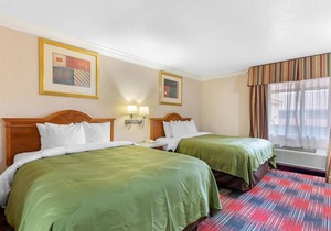 Quality Inn & Suites Oceanside near Camp Pendleton