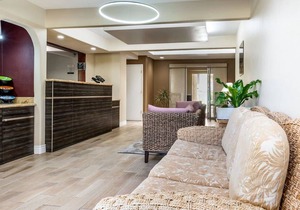 Quality Inn & Suites Capitola By the Sea