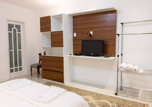 Queen-size suite in a luxury hotel