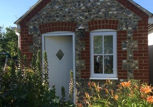 Quiet garden studio with parking Rottingdean Brighton