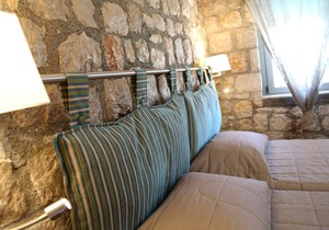 R 343 Exclusive 3 Bedroom Villa with Swimming Pool and Stunning Sea View