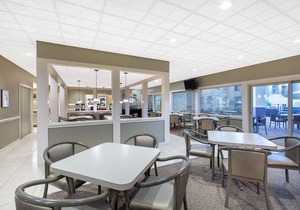 Ramada by Wyndham Midtown Grand Island