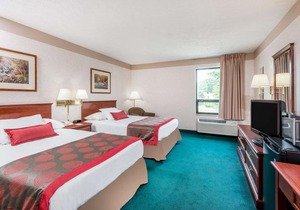 Ramada by Wyndham Strasburg Dover