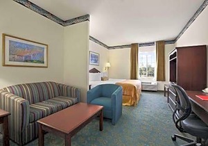 Ramada by Wyndham Williams