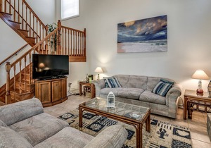 Recently Renovated Patio Home + FREE DAILY ACTIVITIES!