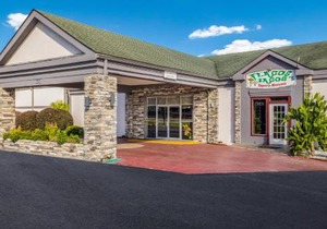 Red Roof Inn Savannah - Richmond Hill I-95