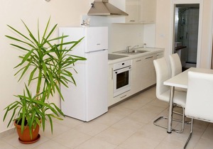 Refreshing Apartment in Ljubac with Shared Garden