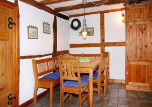 Reihenhäuser im Hafendorf Vieregge auf Rügen