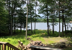 Relaxing Lakefront, 3 Beds, 2 Baths, Sleeps 8