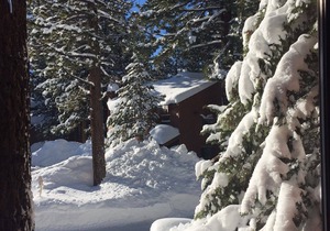 REMODELED 2 BR + LOFT/2.25 BA in Mammoth Lakes - Woodlands Complex - Sleeps 8