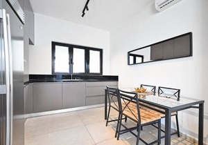 Renovated 3BR Penthouse Rothschild by HolyGuest