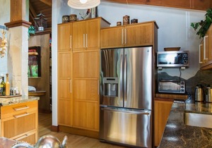 Resort-like Beachside Kailua Lanikai, Pool, AC , WIFI, Kayaks, 50% Discounts