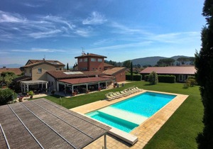 Resort with pool, wellness area and air conditioning