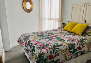 Right on the beach quiet apartment with a large terrace