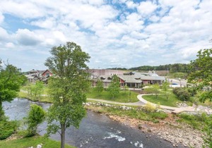 River View Condo Bear Crossing 302