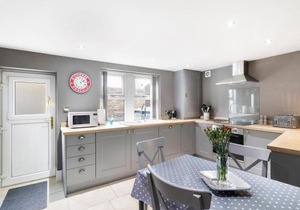 Riverstone Cottage