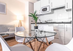 Romantic Studio w/ swimming pool - Center