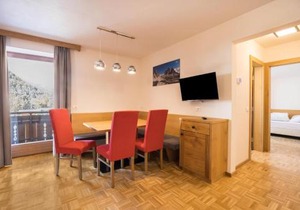 Rosalpina Apt 4