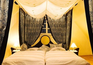 Rose Room - Fairytale Hotel