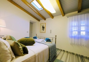 Rosemary Room - Limnos Experience