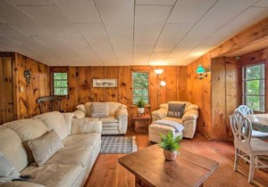 Rustic Berkshires Cottage at Lake Buel with Kayaks!