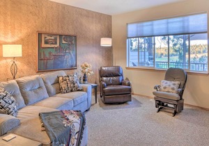 Rustic Klamath Falls Retreat w/ Private Deck!