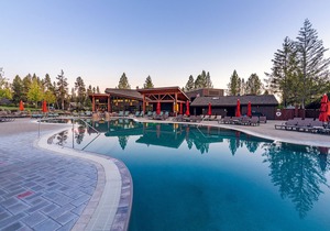 Rustic Ranch Cabin with A/C, BBQ & Private Hot Tub